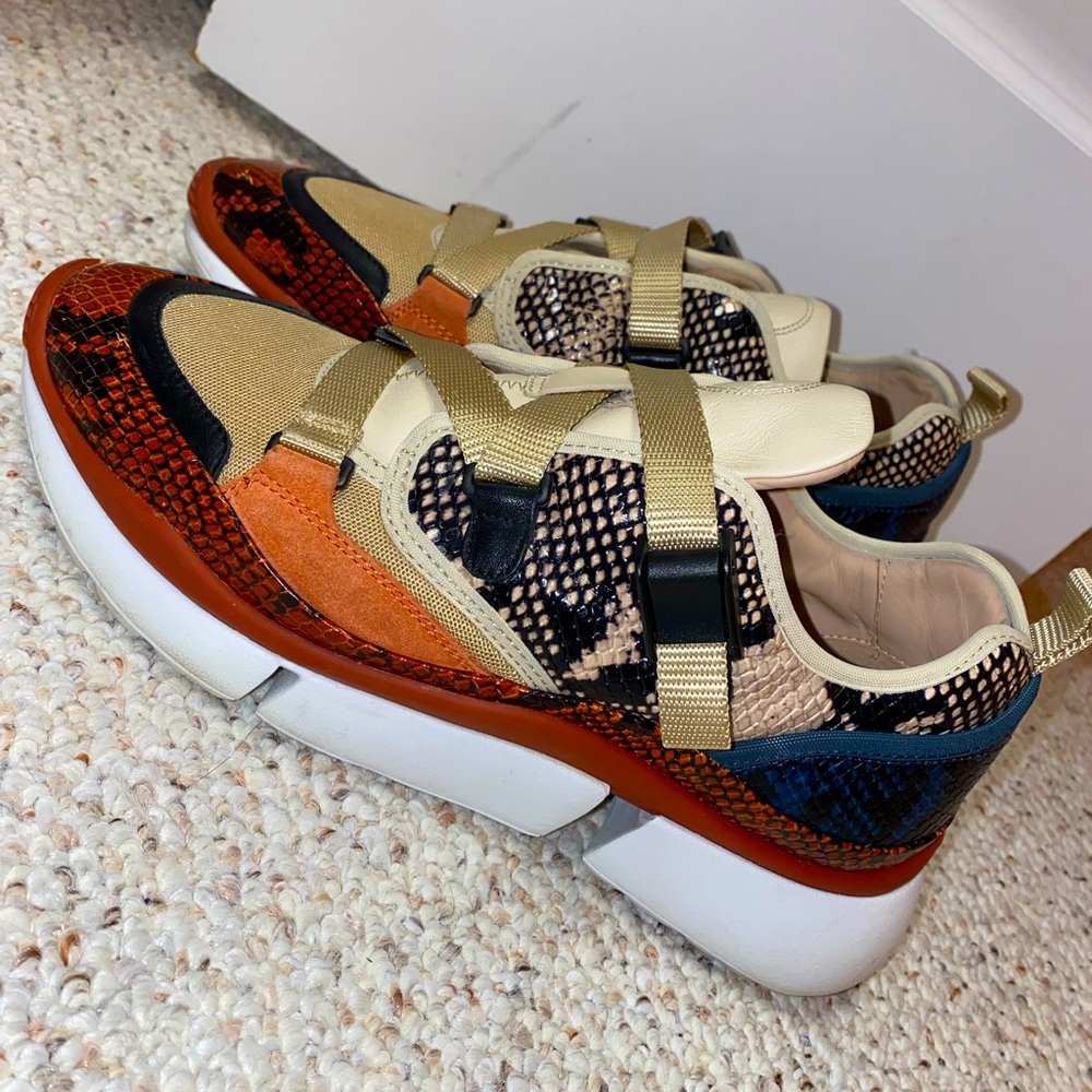 Chloé- authentic designer Sonnie Snakeskin Sneakers multicolored